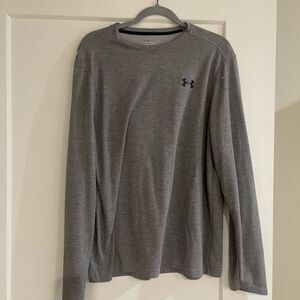 Men’s under armour long sleeve shirt